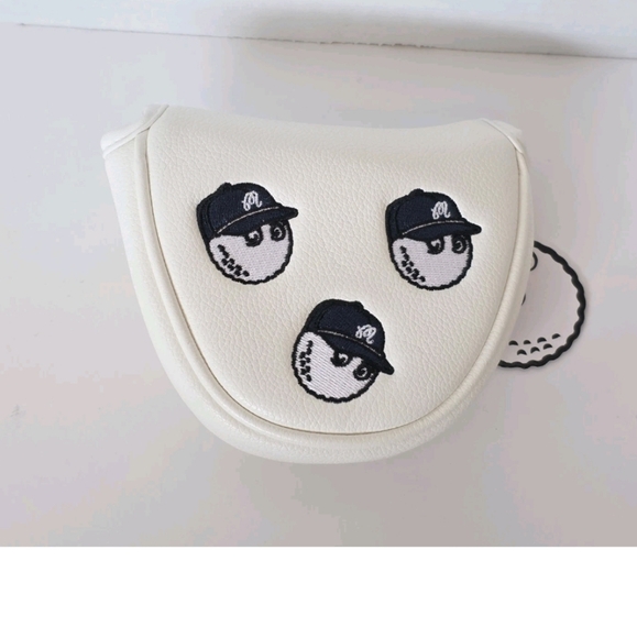 Malbon Golf Club Mallet Putter Headcover White Magnetic NEW - Picture 3 of 11
